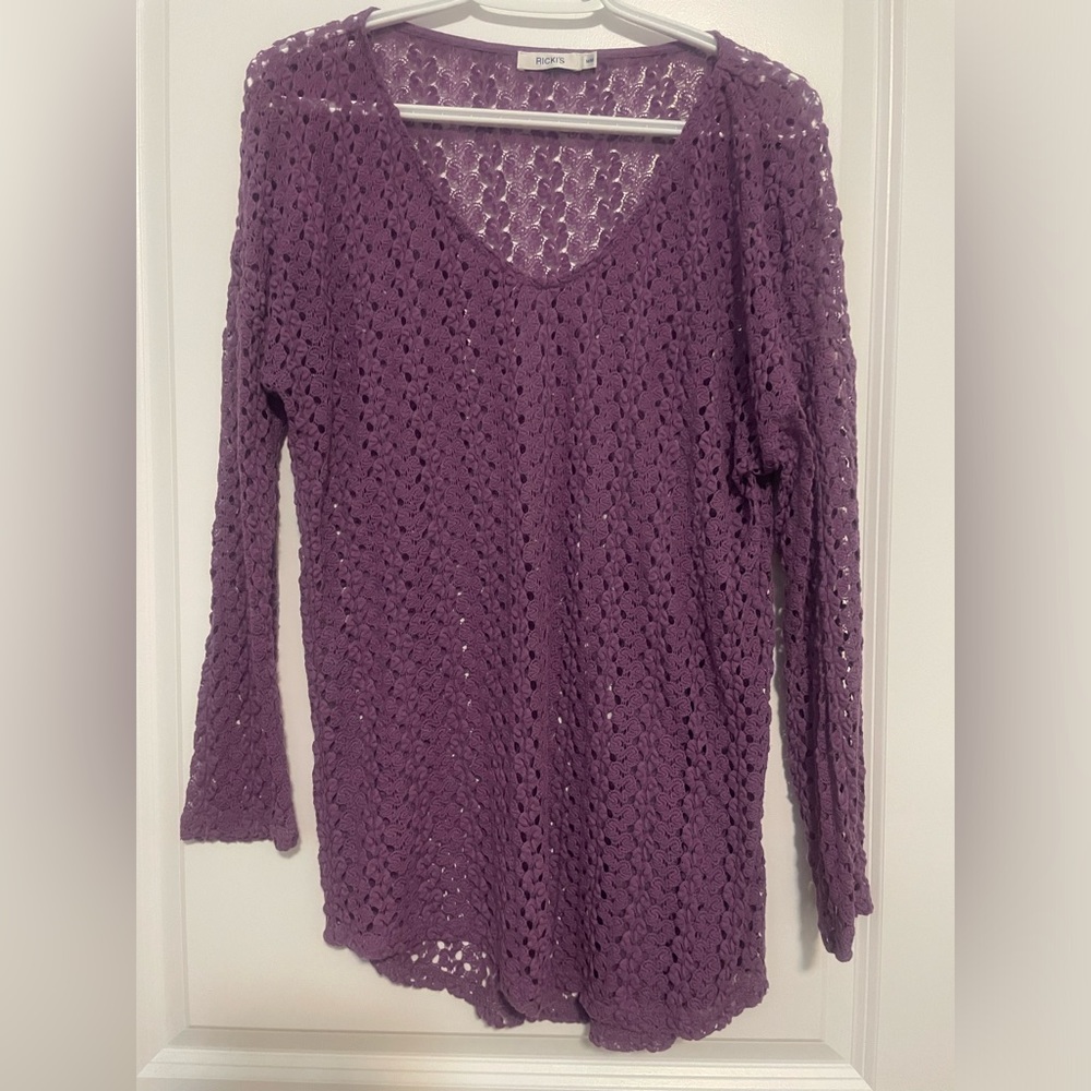 2/$25 🎉 RICKIS flower crochet open weave purple tunic